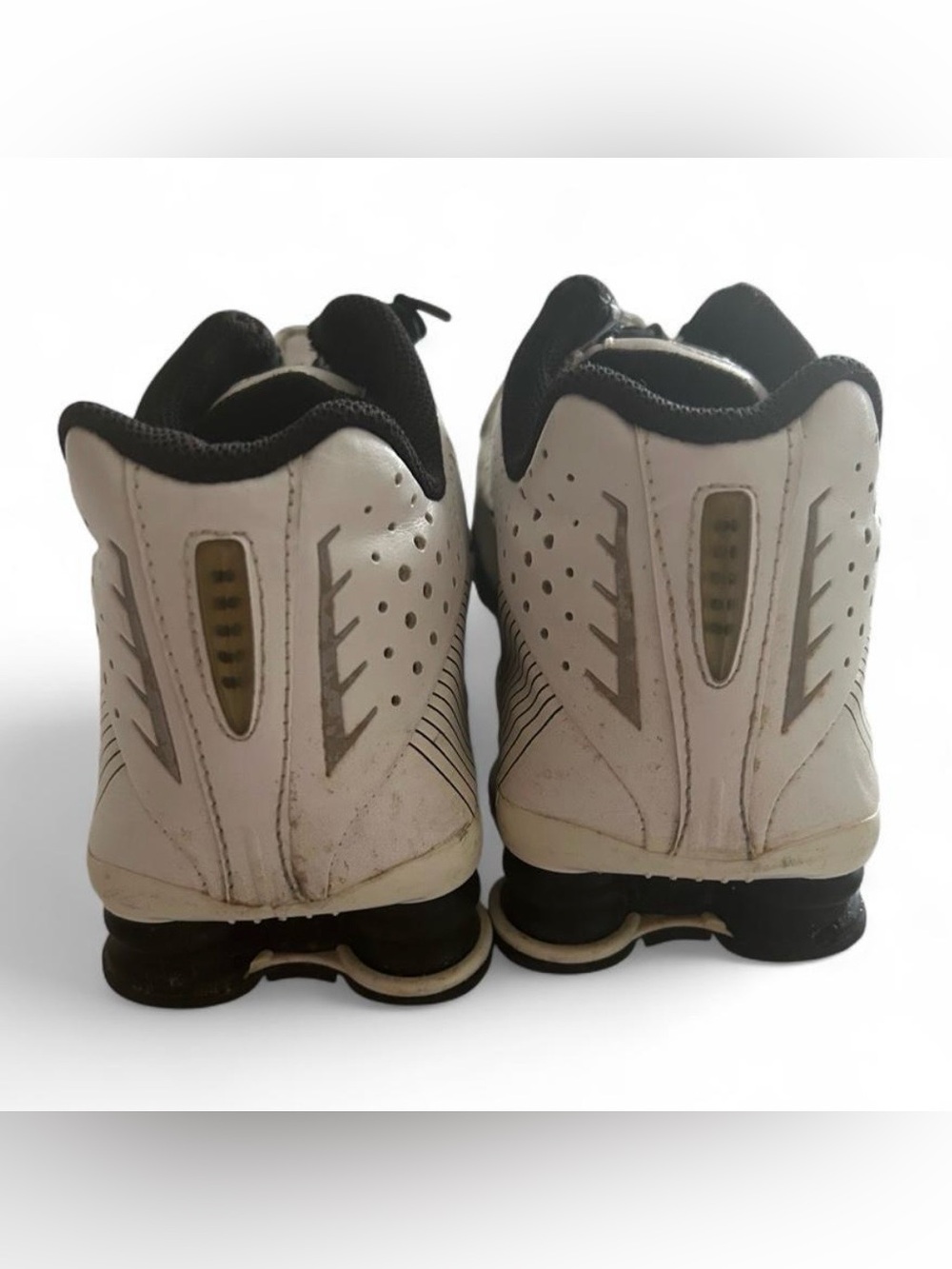 Nike Shox R4 sneakers in a white colorway with black accents. - Picture 5 of 6
